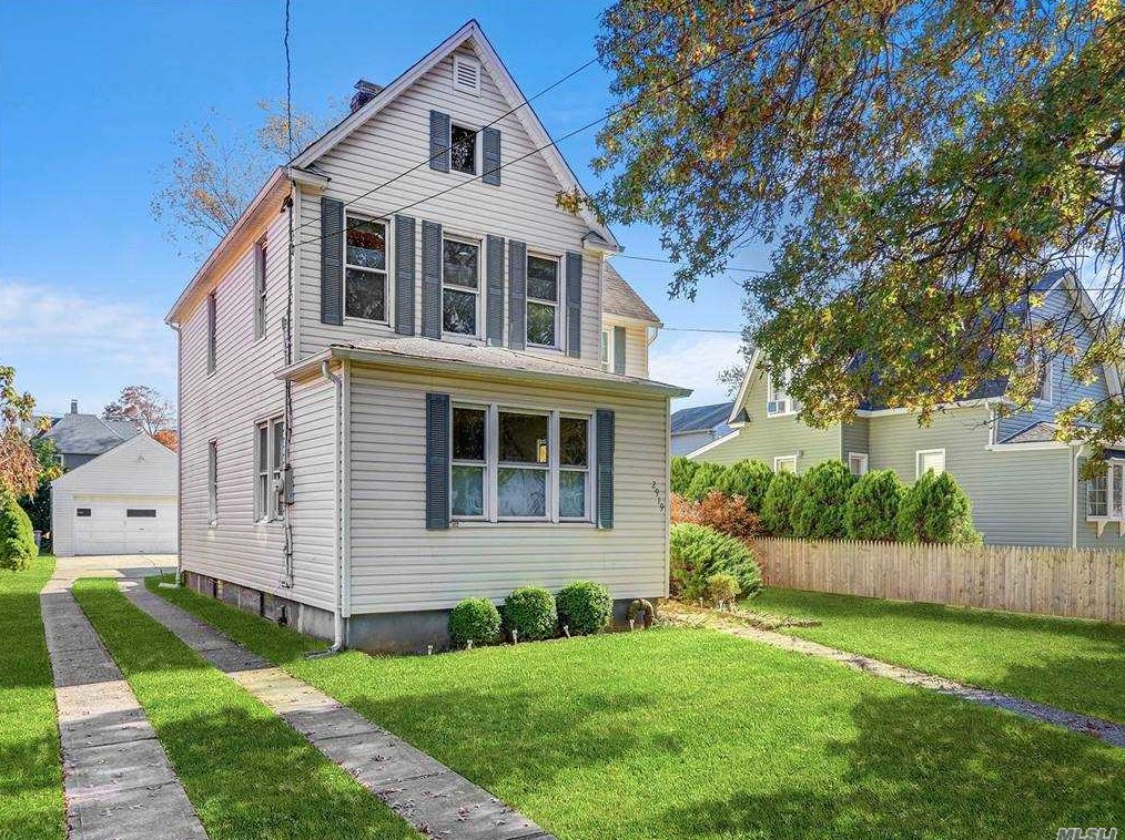 2919 Bayview Ave, North Baldwin, NY 11510-4451