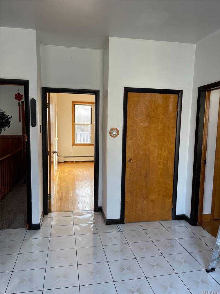 1599 Gates Ave, Brooklyn NY  11237-5811 exterior