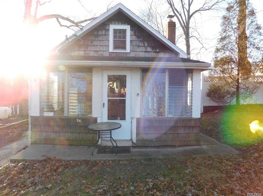 36 Kale Rd, Rocky Point, NY 11778-8857