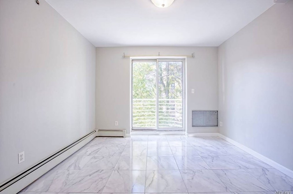132-73 Maple Ave #4d, Flushing, NY 11355