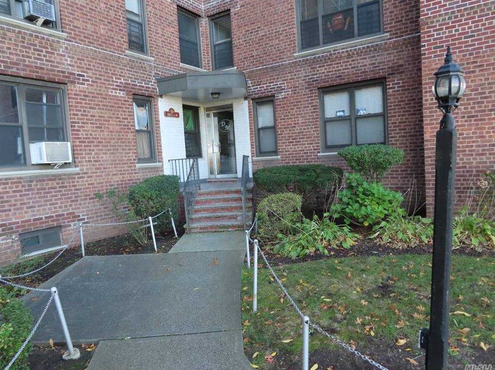 112-24 Northern Blvd #2b, Flushing, NY 11368