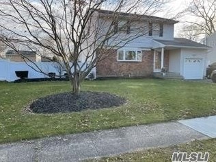 180 Norwood Ave, Prt Jefferson Station, NY 11776-2560