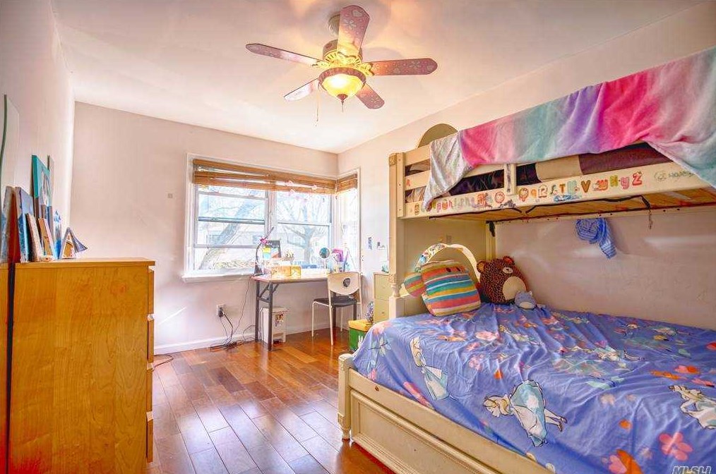 67-24 214th St, Flushing NY exterior