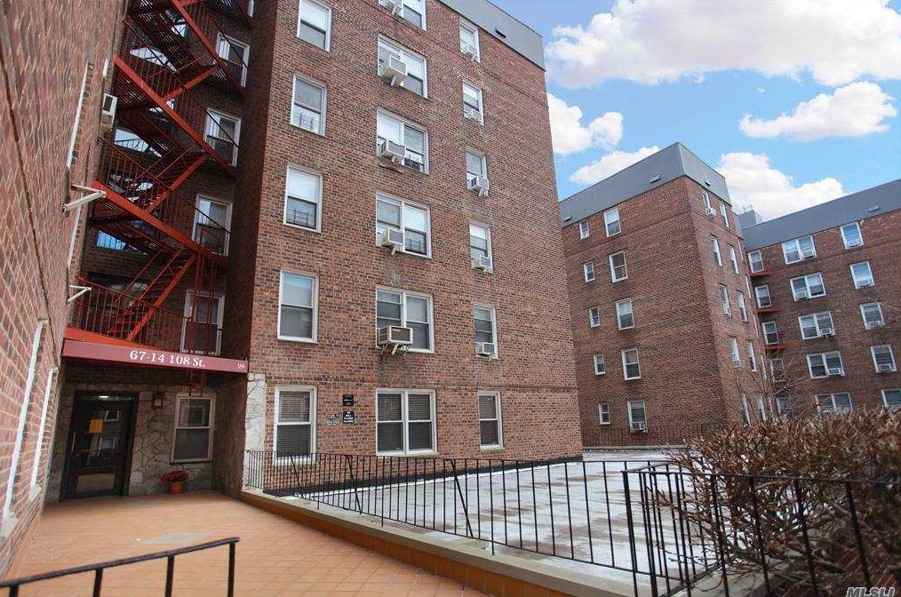 67-14 108th St, Flushing, NY