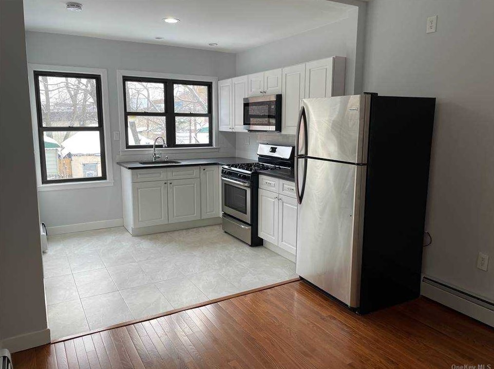 59-40 48th Ave #2, Flushing, NY 11377
