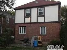 75-26 196th St, Flushing, NY 11366