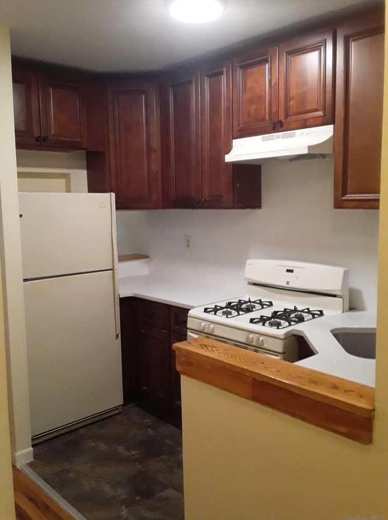 868 Jefferson Ave, Brooklyn NY  11221-4057 exterior