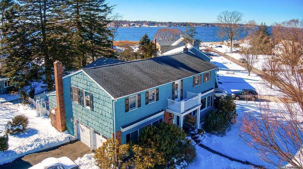20 Secor Dr, Port Washington, NY 11050-3418