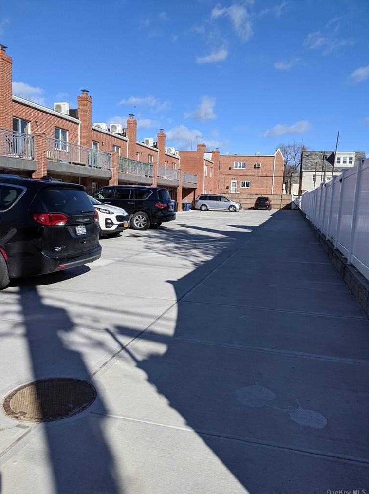 21014 48th Ave #1, Flushing, NY 11364