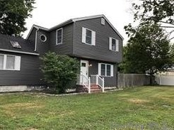 120 Clinton Ave, Canaan Lake, NY 11772-7913