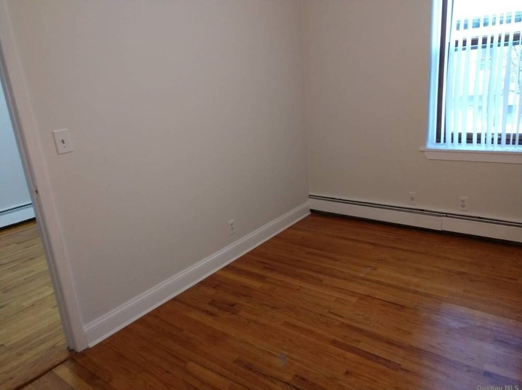 205-10 48th Ave #1, Flushing, NY 11364