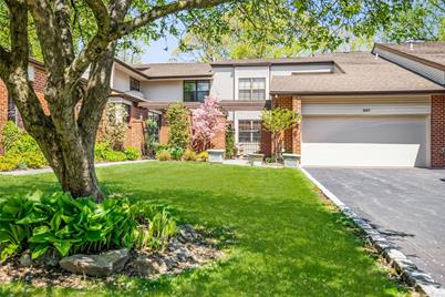 307 Aerie Court #- - Photo 1