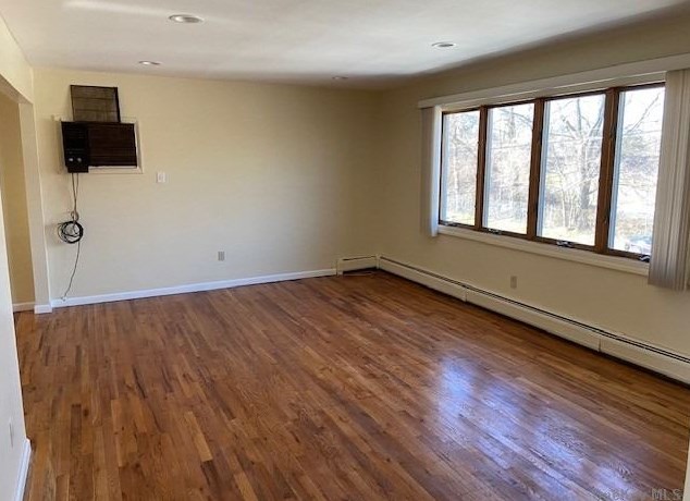 99-10 155th Ave #2, Jamaica, NY 11414