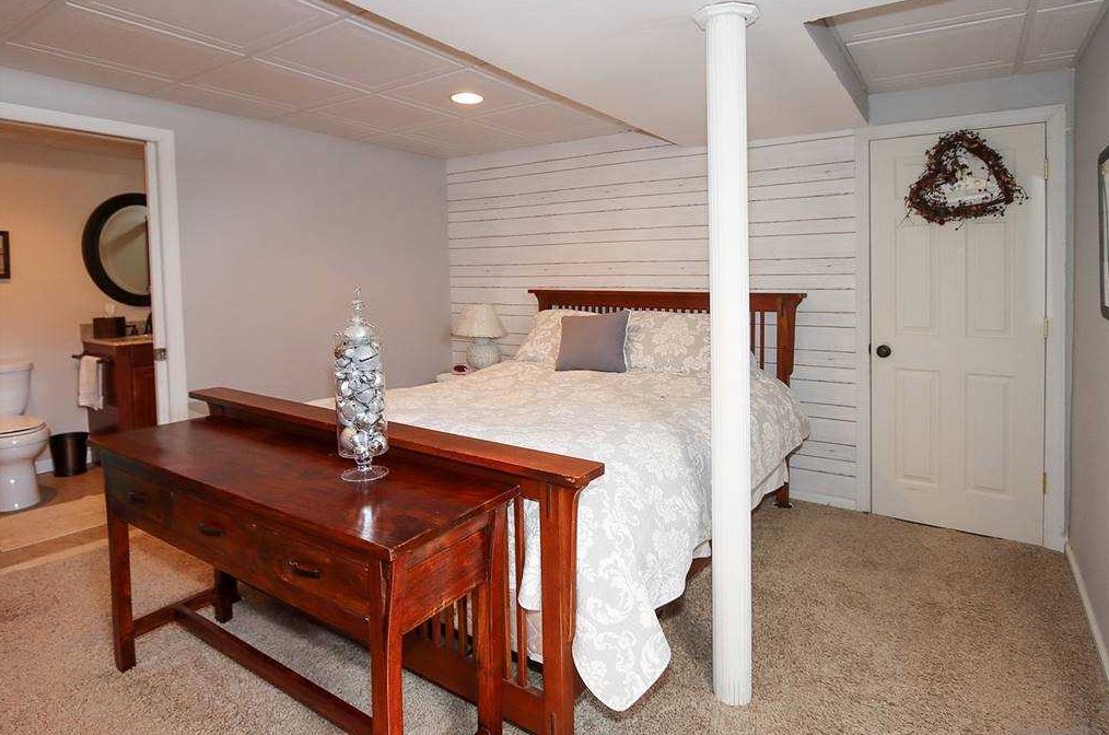 2188 Cameron Ave, North Merrick NY 11566-2222 exterior