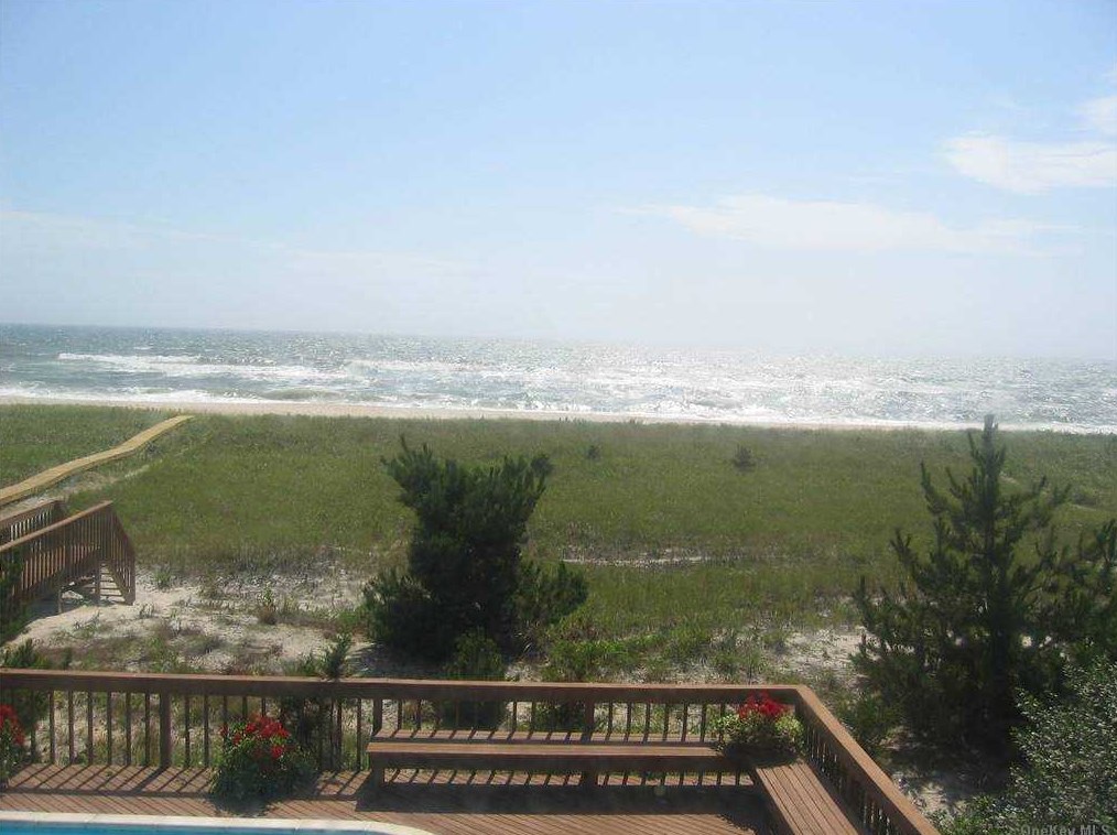 313 Dune Rd, West Hampton Beach, NY 11978