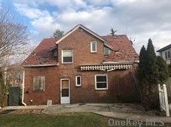 12 160th St, Flushing NY  11357-1326 exterior