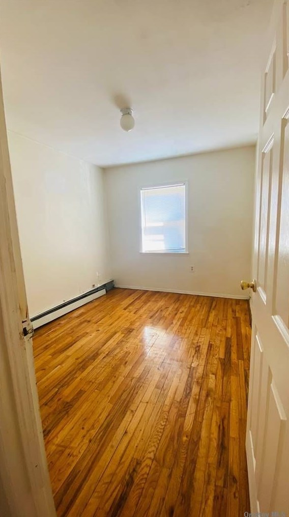 10569 Flatlands 4th St, Brooklyn, NY 11236-4633