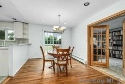 83 Manor Rd, Hunt NY  11743-4838 exterior