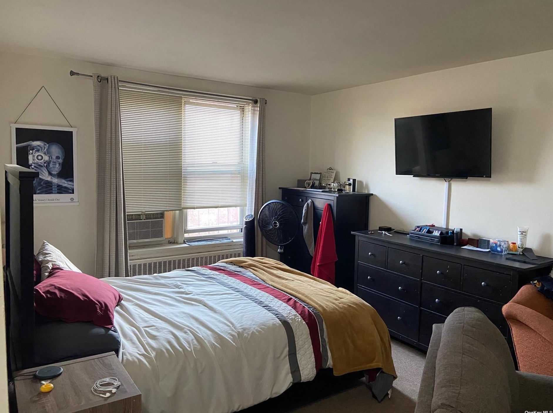 67-30 Clyde St #6r, Flushing, NY 11375
