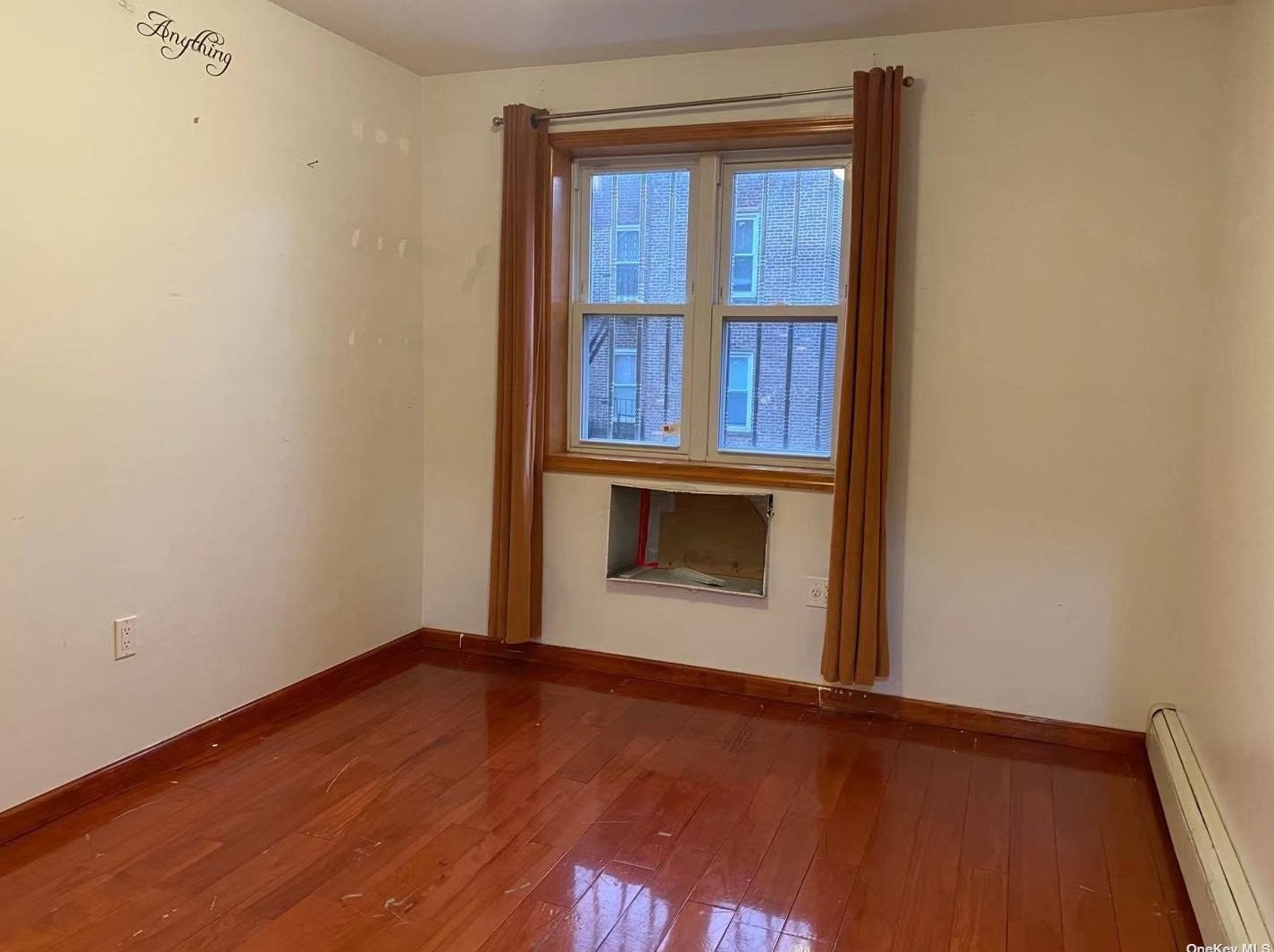 4118 Case St #3 Fl, Flushing, NY 11373