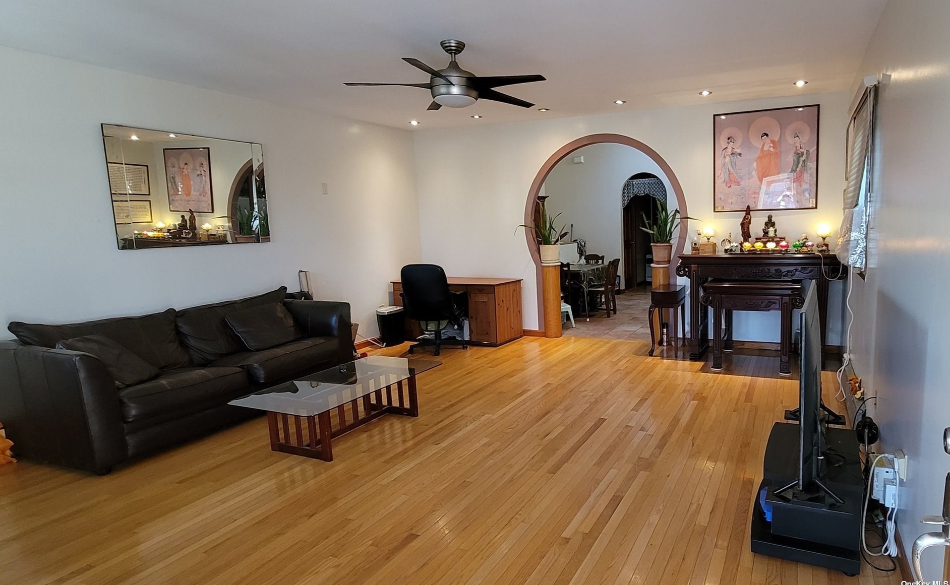 124-05 5th Ave, Flushing, NY 11356-1002