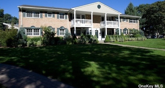 111 College Rd #3-k, Selden, NY 11784