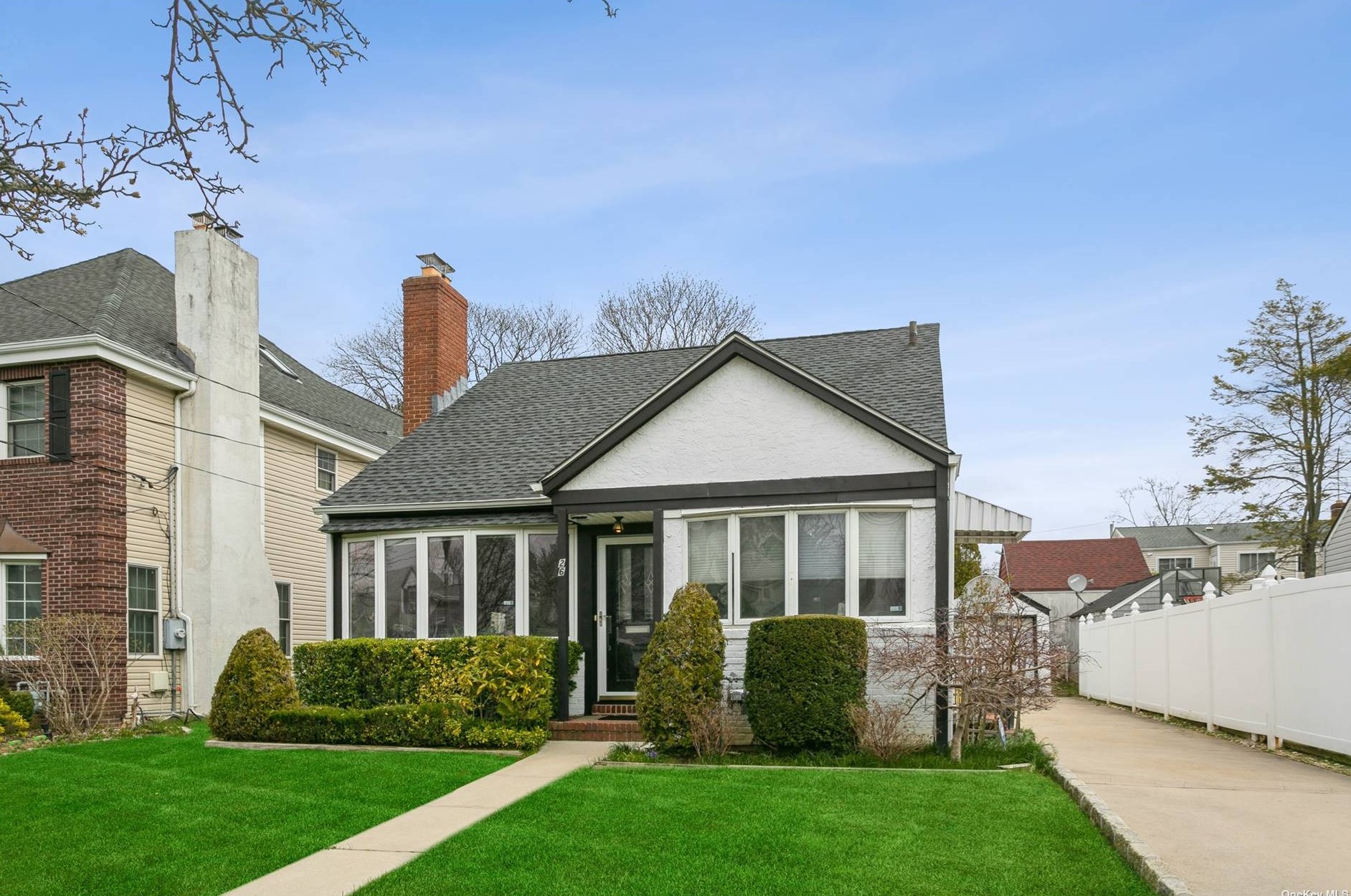 26 Edward Ave, Woodsburgh, NY 11598