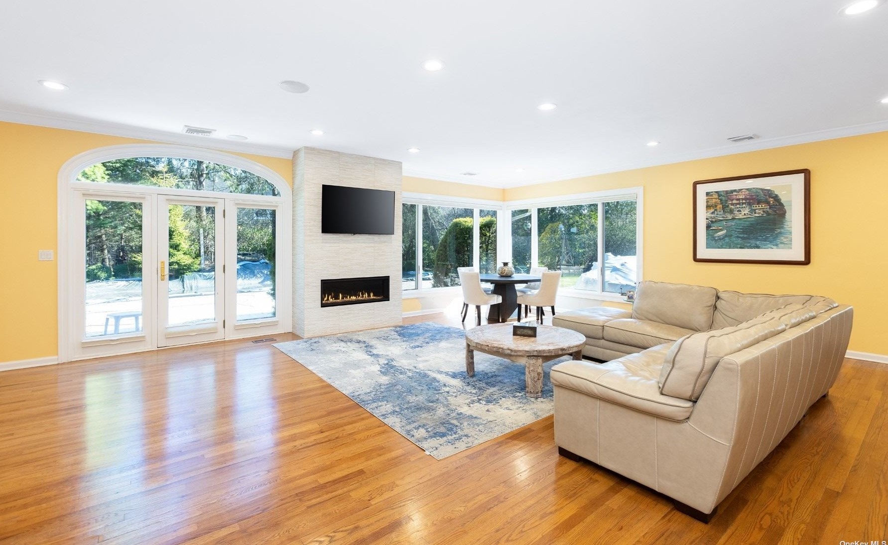 369 Everit Ave, Hewlett, NY 11557-2725