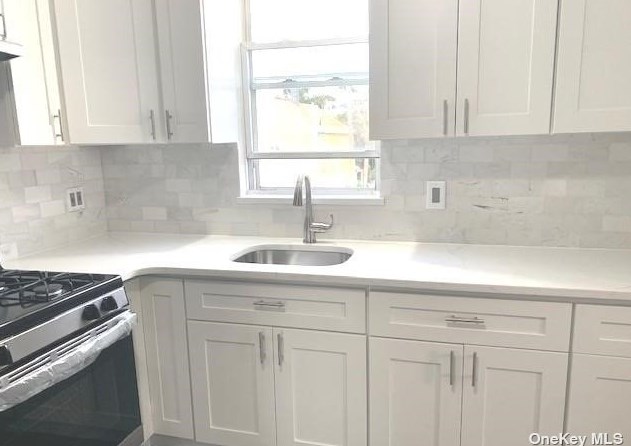 1532 Clintonville St #2, Flushing, NY 11357