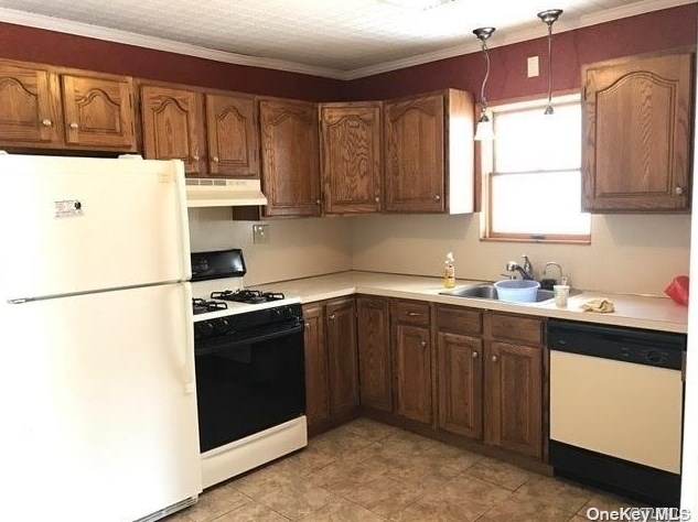 127-17 9th Ave, Flushing, NY 11356-1011