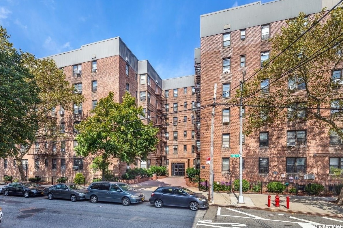 84-19 51st Ave, Flushing NY  exterior