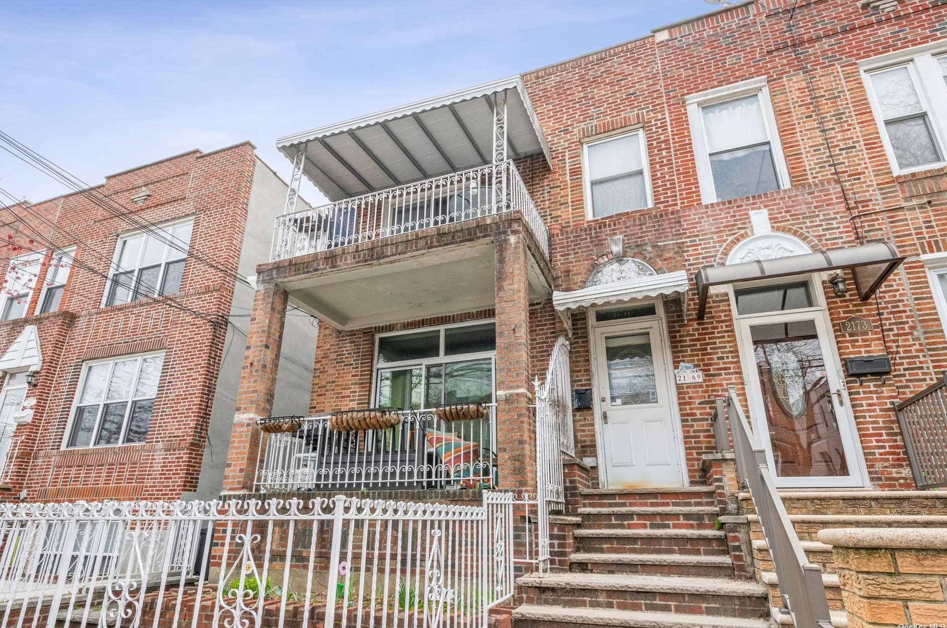 21-69 19th St, Long Island City, NY 11105