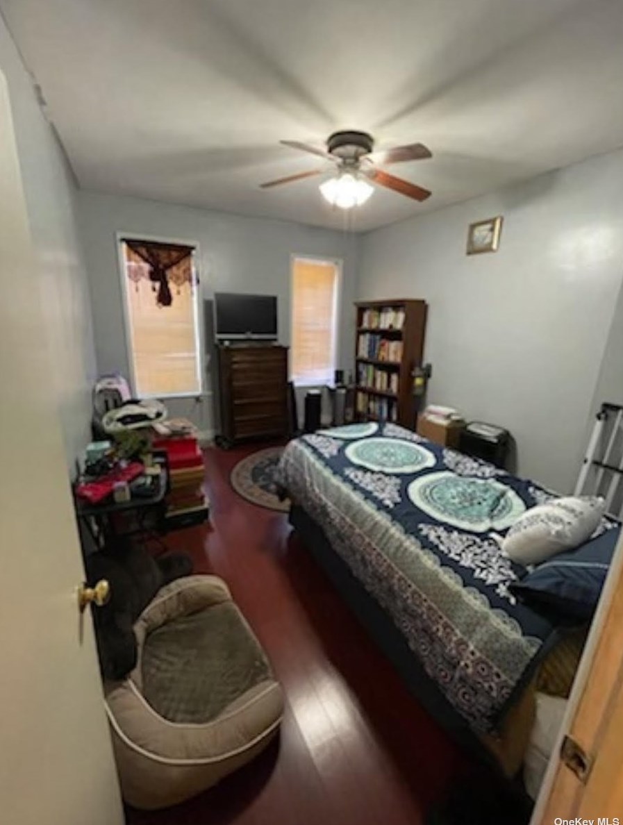 782 Snediker Ave, Brooklyn NY 11207-6610 exterior