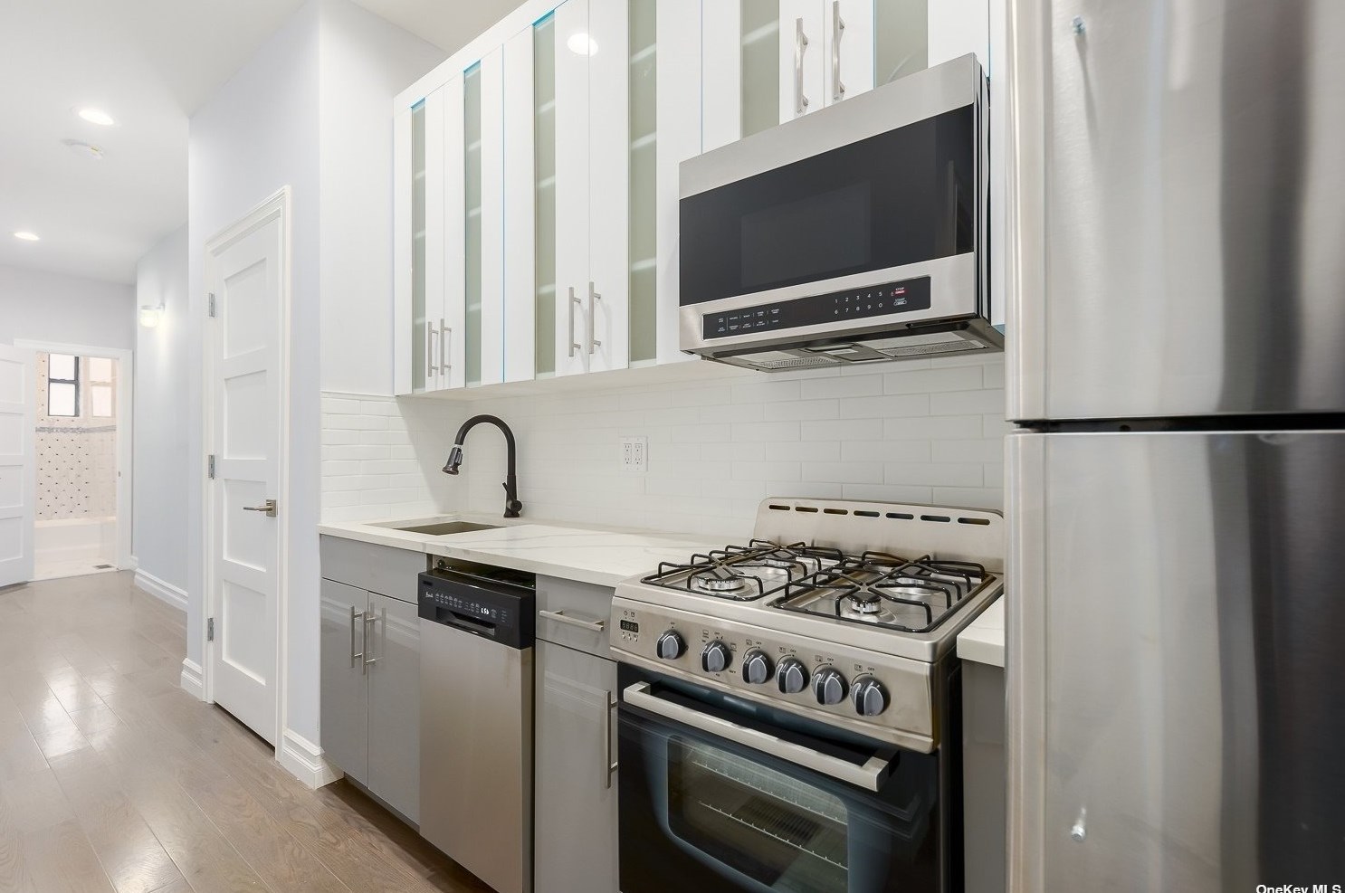 63-44 Fresh Pond Rd, Flushing NY  11378-2818 exterior