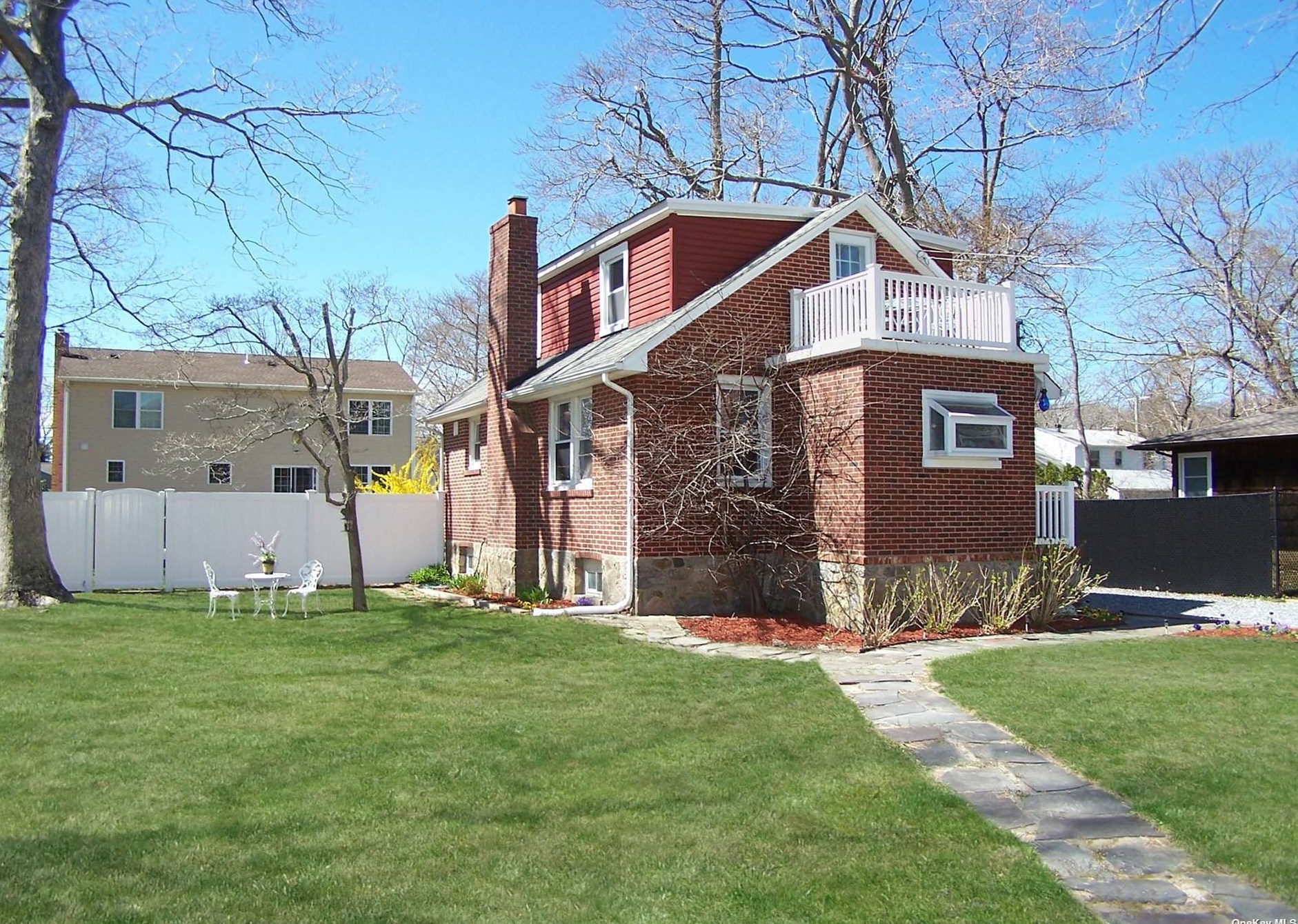 36 Columbine Rd, Rocky Point, NY 11778-9540