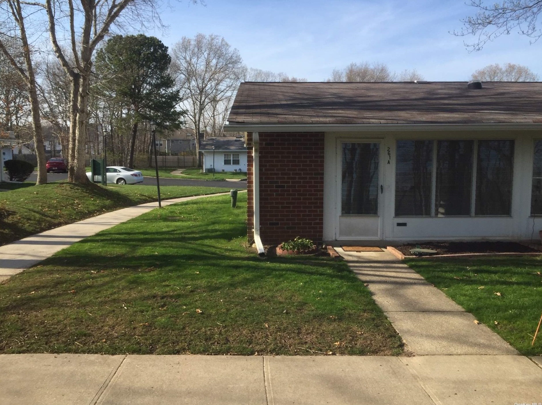 261 Newcastle Ct Unit A, Panamoka, NY