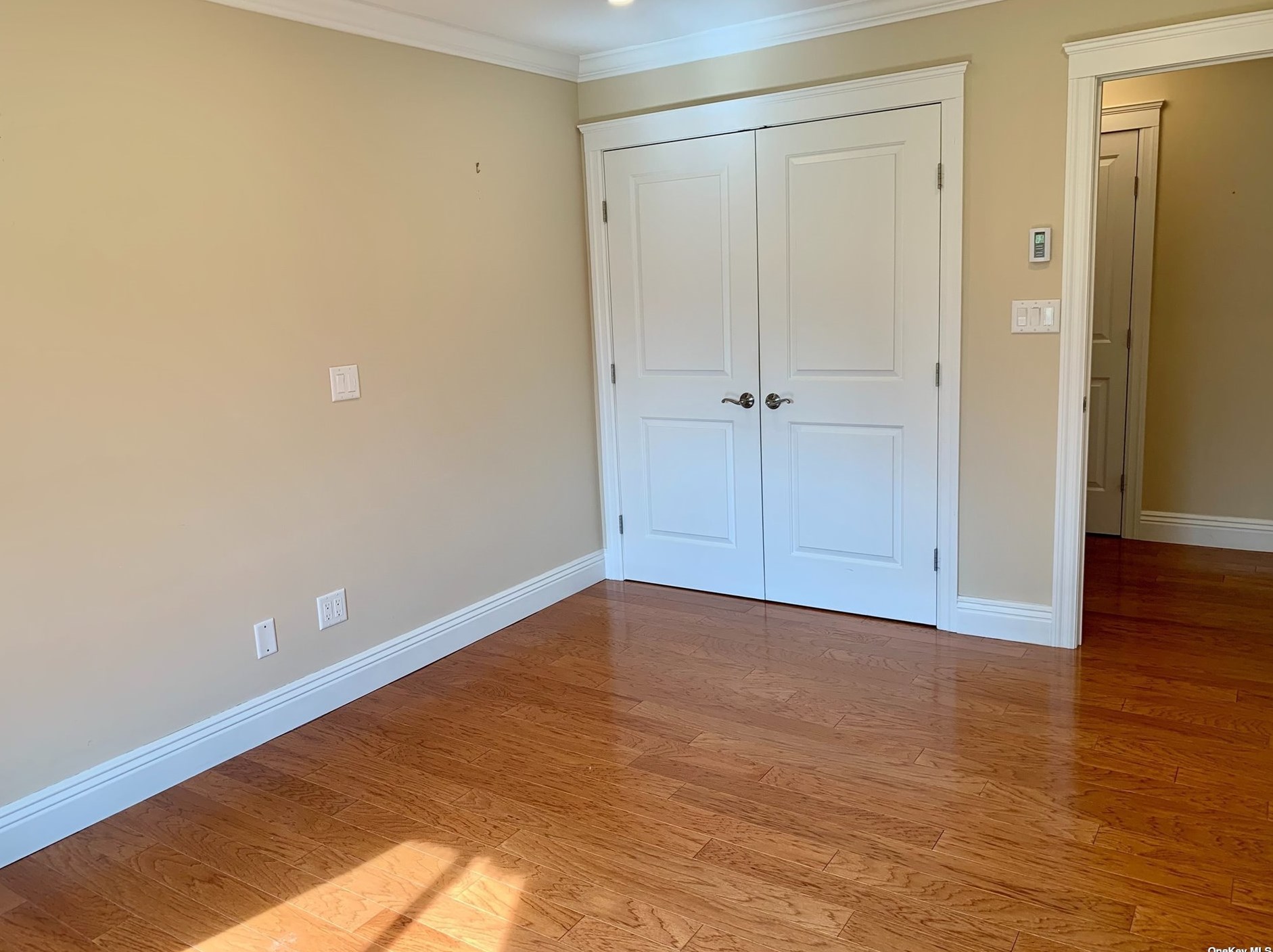 208 Drew Dr, Head Of The Harbor NY  11780-3306 exterior
