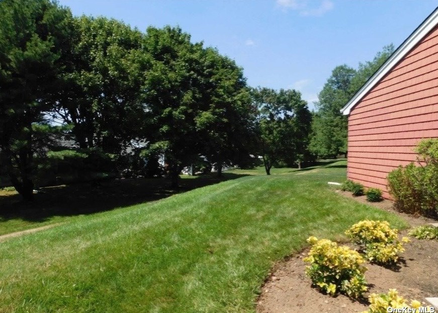 208 Drew Dr, Head Of The Harbor NY  11780-3306 exterior