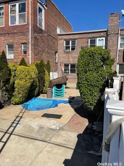 24-14 86th St, Flushing, NY 11369-1029