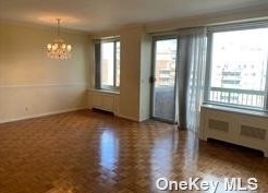 111 Cherry Valley Ave #805, Garden City, NY 11530