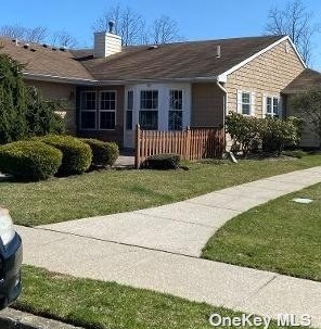 81 Theodore Dr, Coram, NY 11727-3684