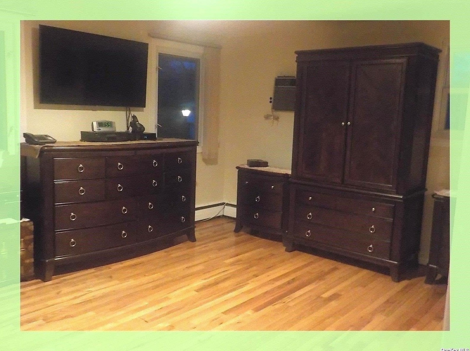 1 Kirkland Dr, Greenlawn NY  11740-2113 exterior