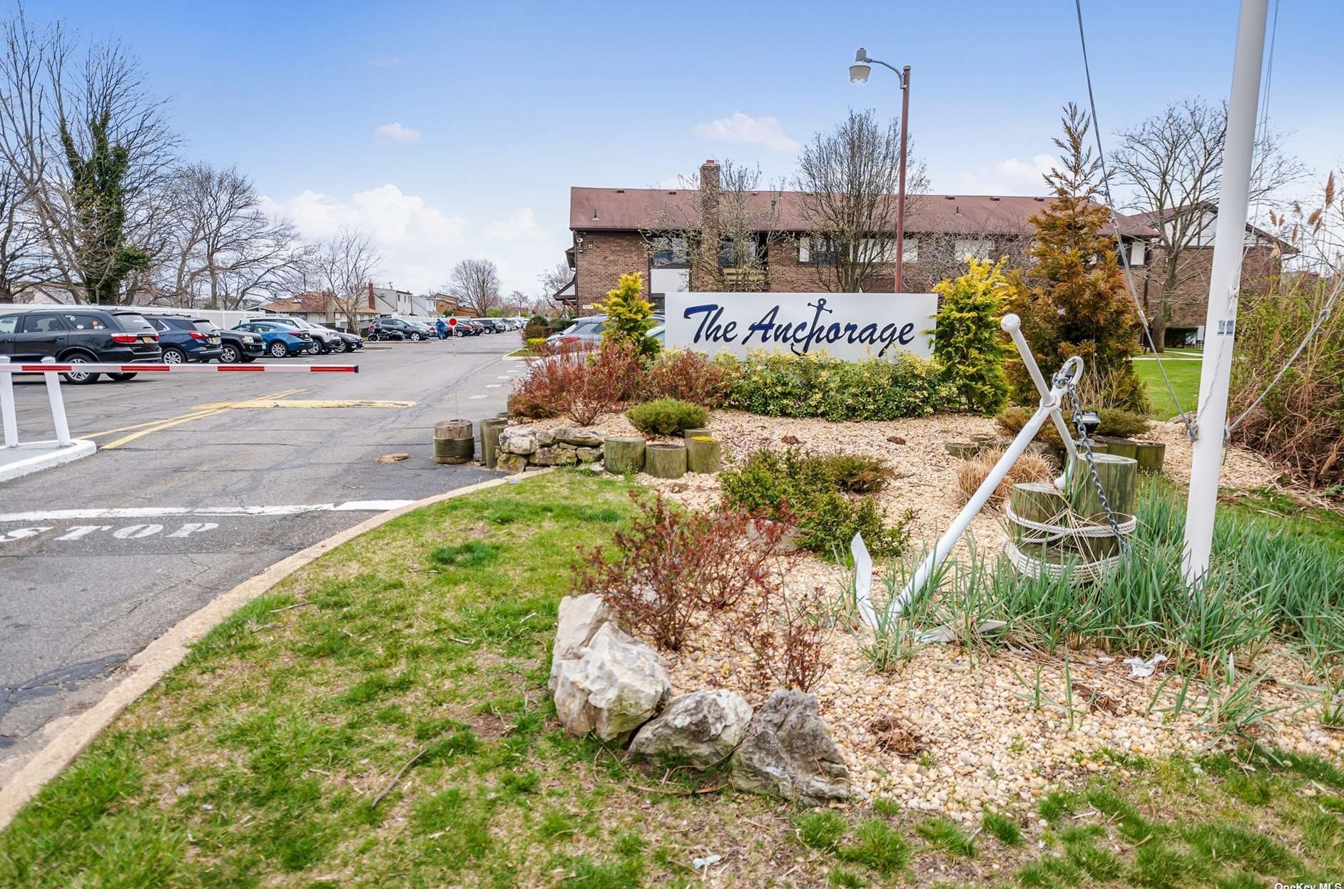 127 Mariners Way, Copiague, NY 11726