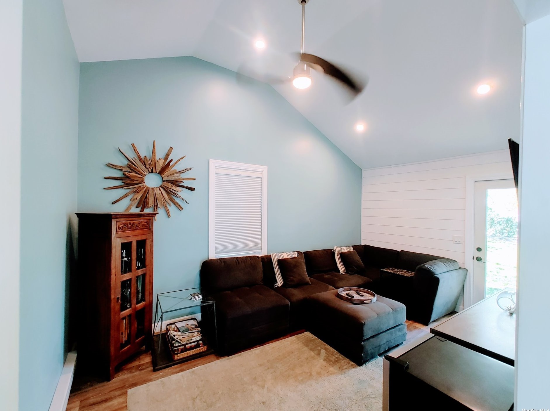 7 Marlboro Dr, Prt Jefferson Station NY  11776-3314 exterior