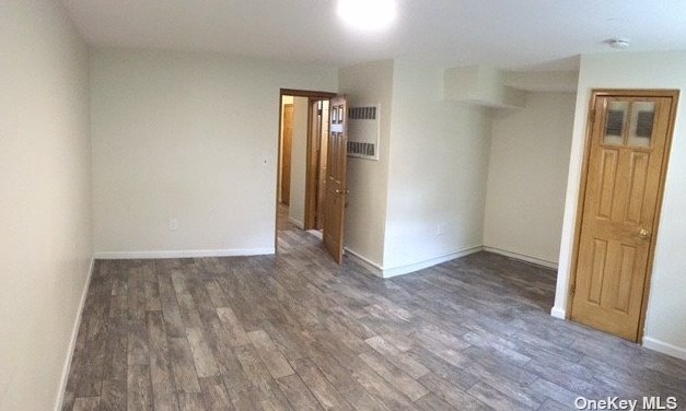 80-56 164th St #1 Fl, Jamaica, NY 11432