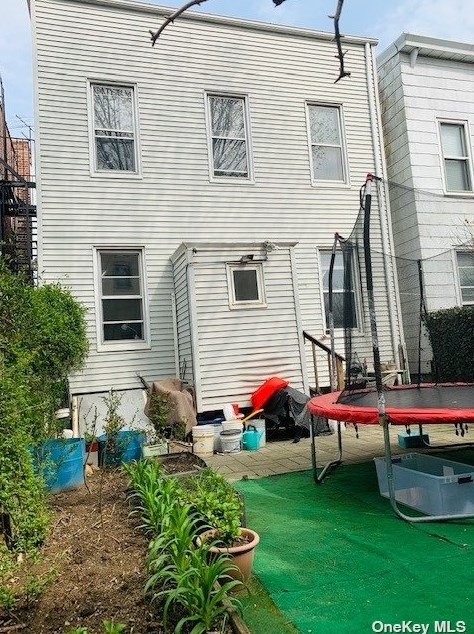 55-08 69th Pl, Flushing, NY 11378-6005