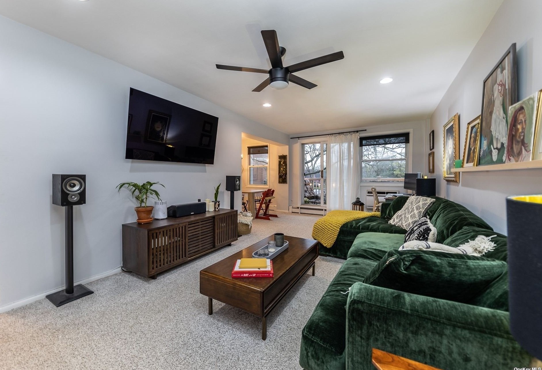 61 Maine Ave #f12, Rockville Centre, NY 11570