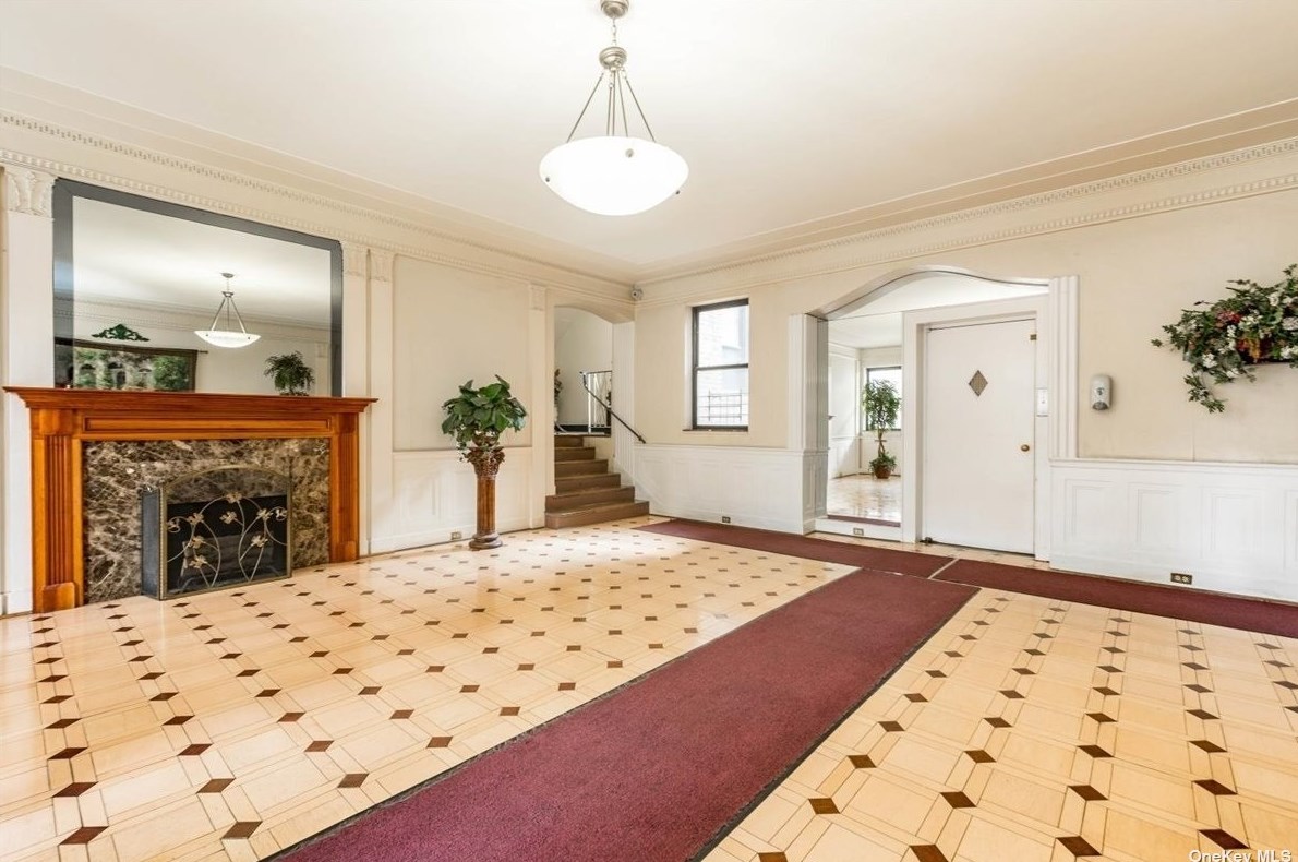 170-40 Highland Ave #502, Jamaica, NY 11432