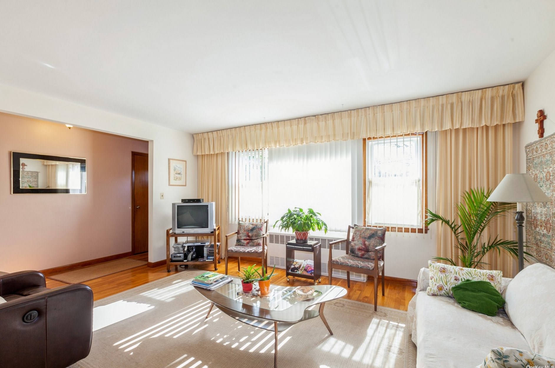 12-39 147th St, Flushing, NY 11357-1712
