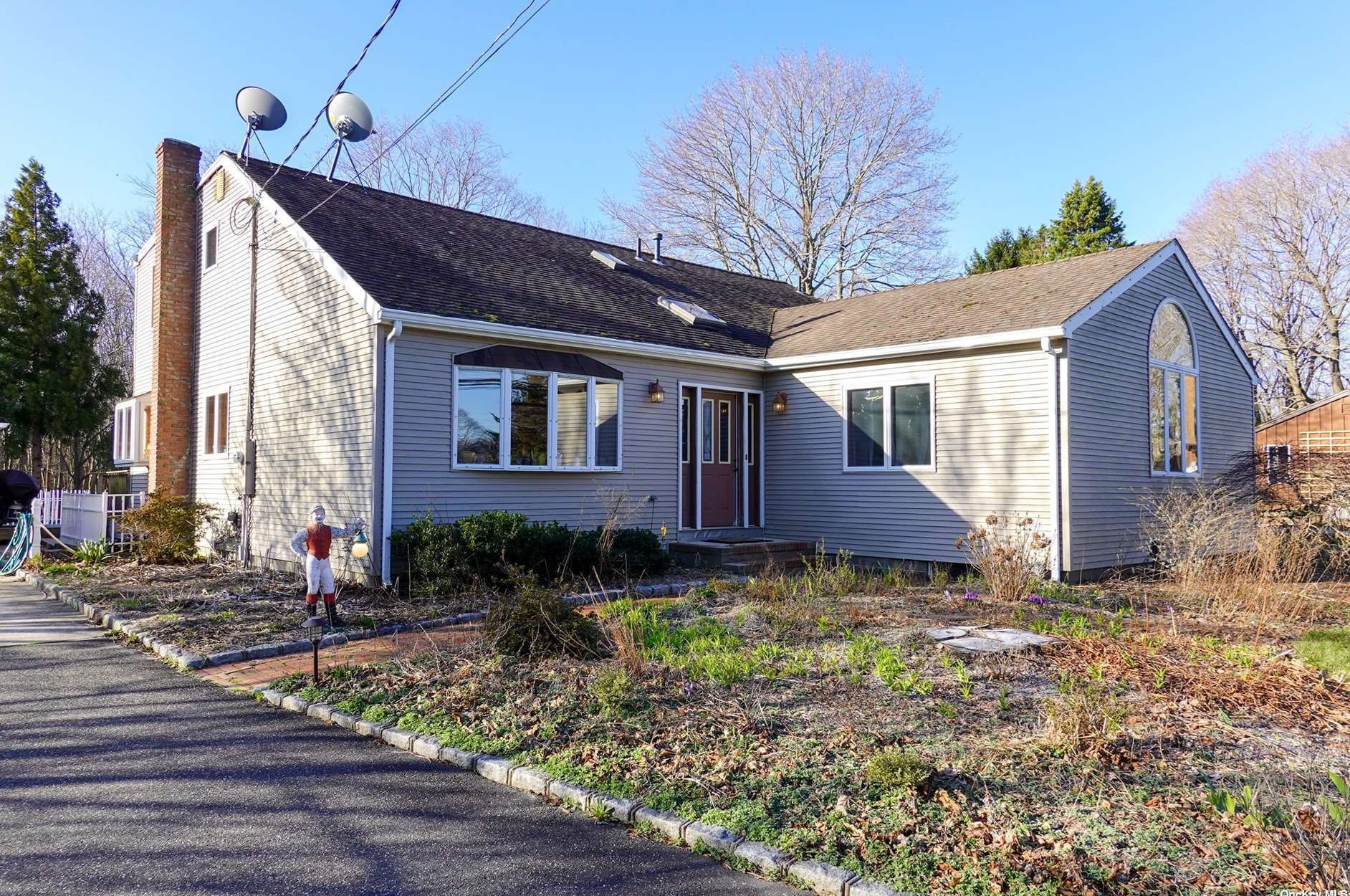 9330 Sound Ave, Mattituck, NY 11952